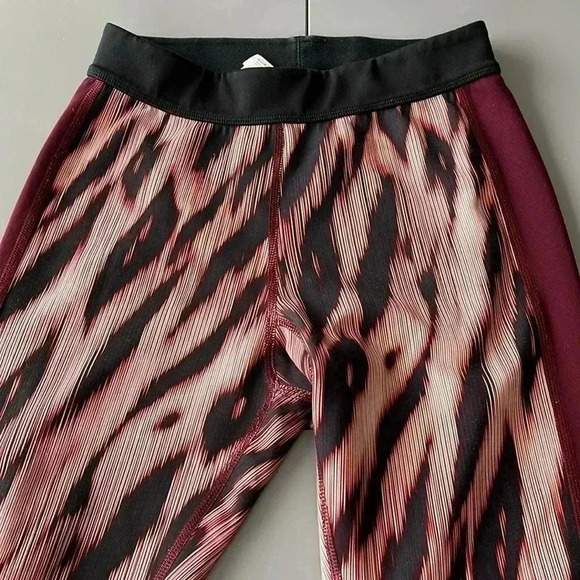 [S]Adidas Burgundy animal Print Techfit WMN Run Legging Long  Tight - Picture 5 of 13